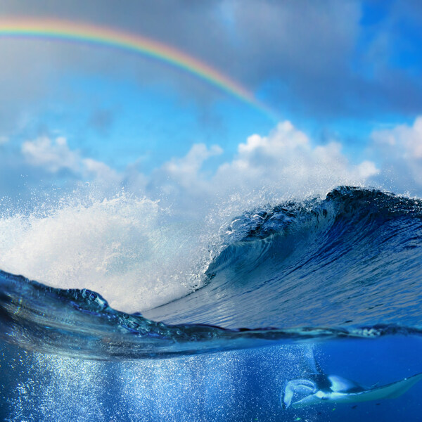 彩虹与海浪风景图片