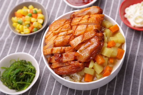 鸡排饭