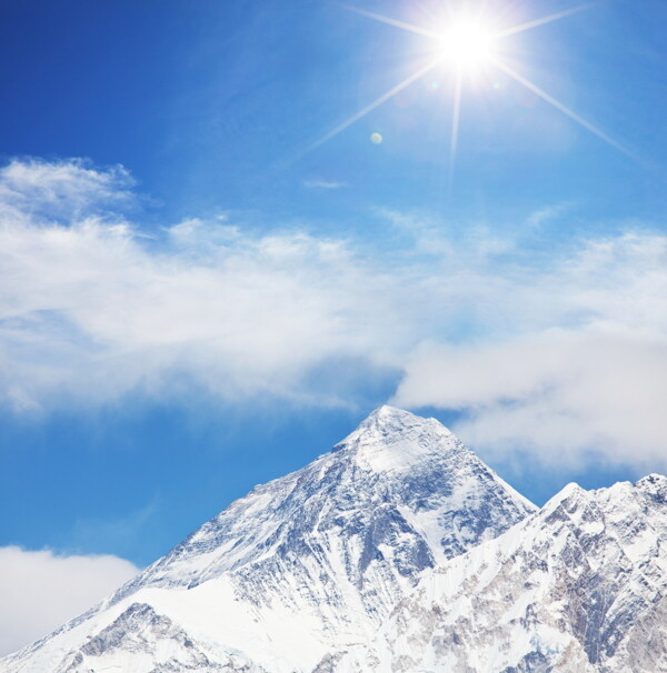 天空雪山風(fēng)景圖片