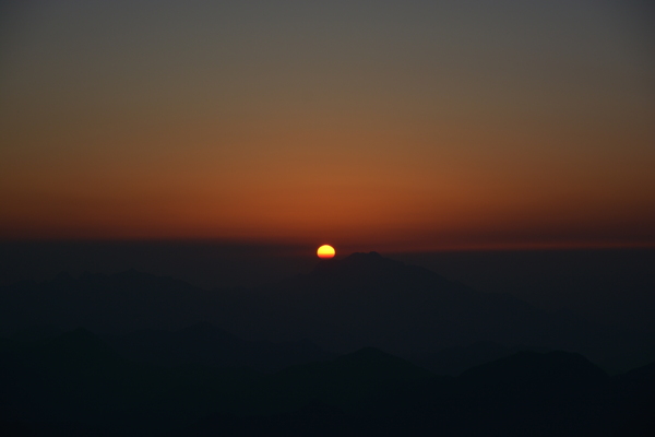 三清山夕阳图片