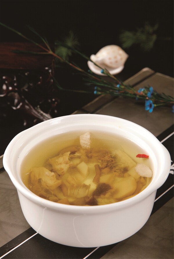 雞湯燉野菌