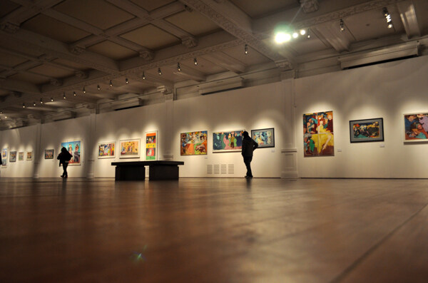 上海美术馆展览室图片