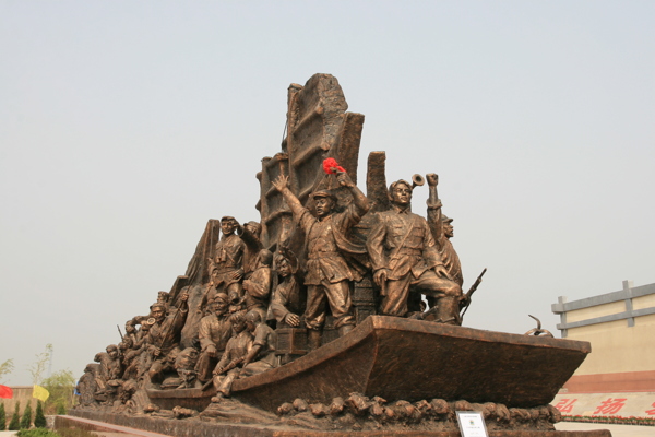 铁道游击队雕塑图片