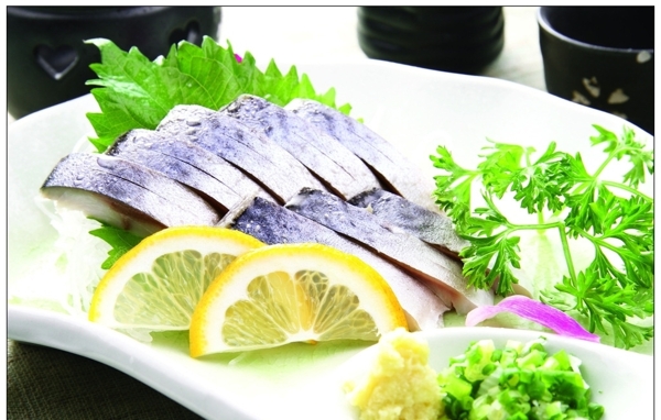 醋漬青花魚生魚片圖片