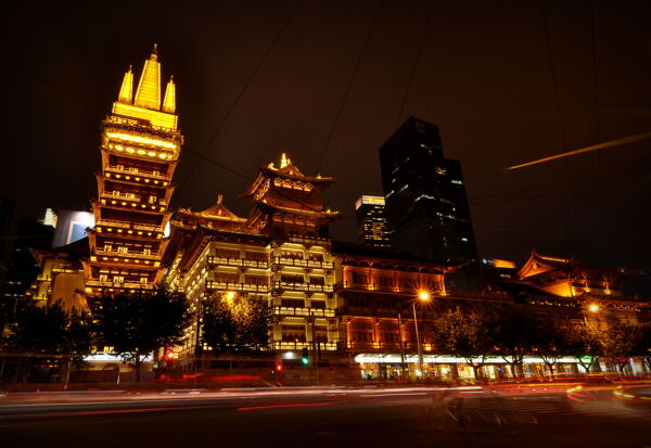 上海静安寺夜晚街景