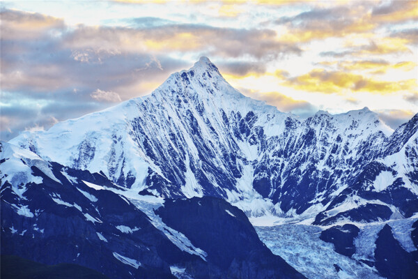 云南梅里雪山風(fēng)景