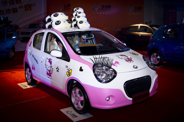 義烏車展熊貓車