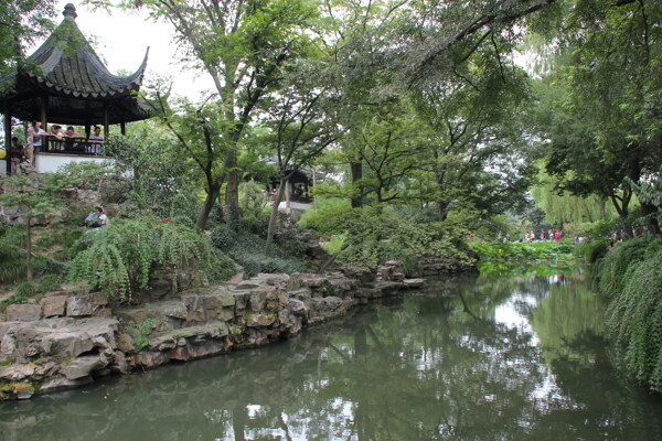 亭外柳依然圖片