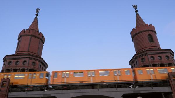 柏林铁路越桥