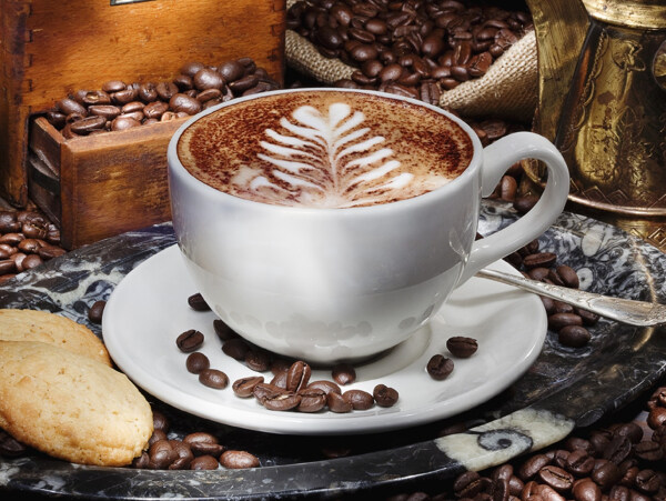 咖啡豆与花式咖啡图片