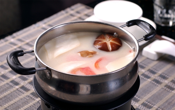 美味菌王汤锅图片