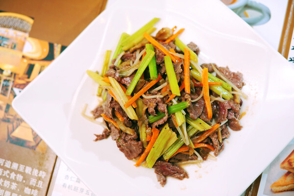 港式炒牛肉圖片