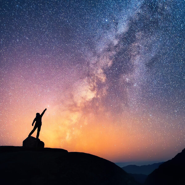 唯美的高山星空