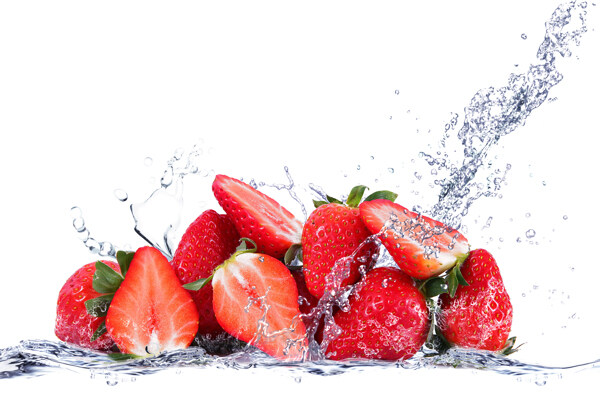 草莓上的水滴