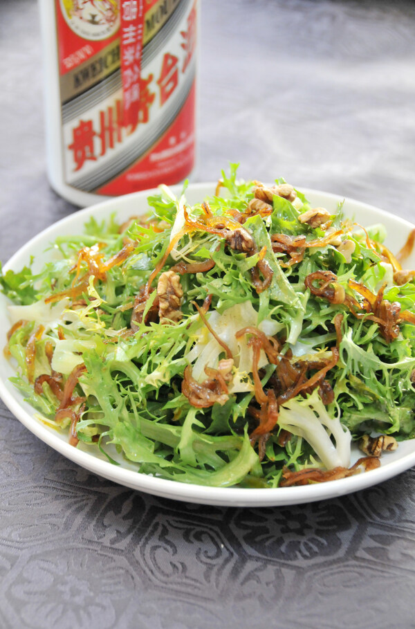 丁香桃仁拌苦菊?qǐng)D片