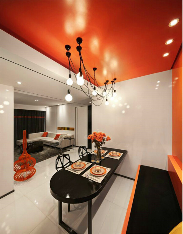 简约餐厅橙黄色墙壁装修室内效果图