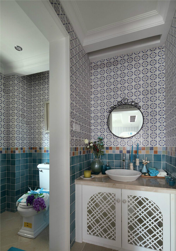 简约浴室灰色花纹背景墙室内装修效果图