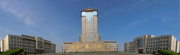 南京航空航天大学主楼全景图片