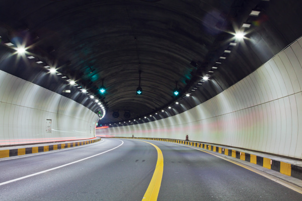隧道LED照明图片