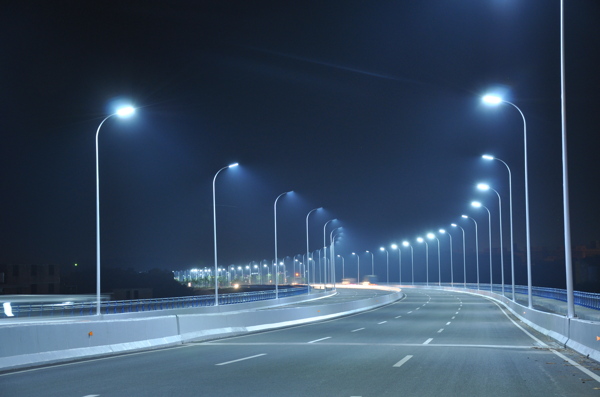 LED路灯夜景图片