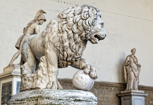 意大利石狮雕塑