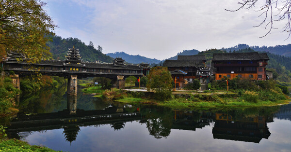 侗寨风景图片