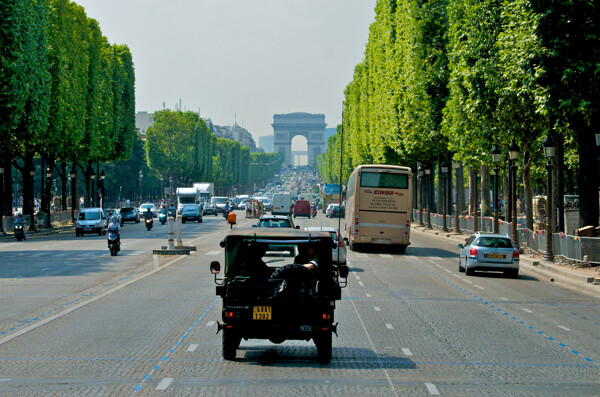 巴黎香榭麗大道图片