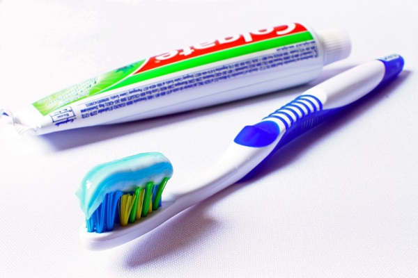 牙膏牙刷