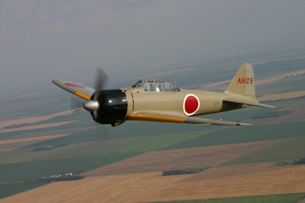 日本零式战斗机图片