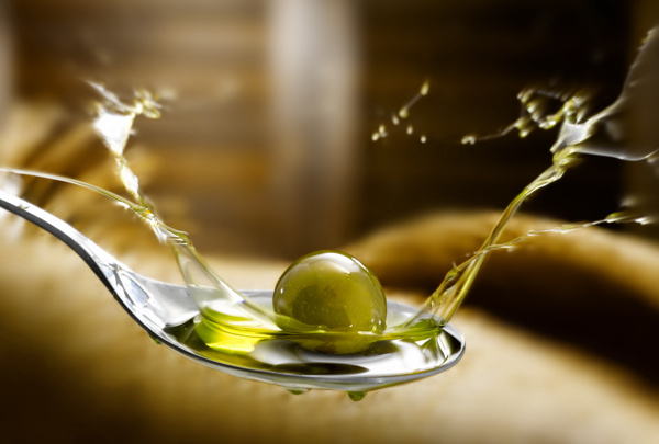 动感橄榄油图片