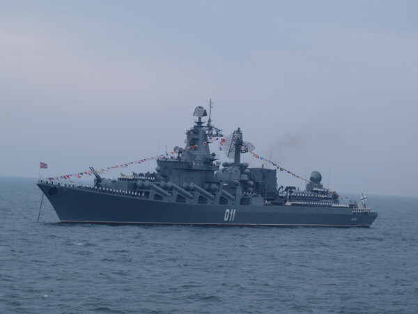 俄罗斯瓦良格号导弹巡洋舰图片