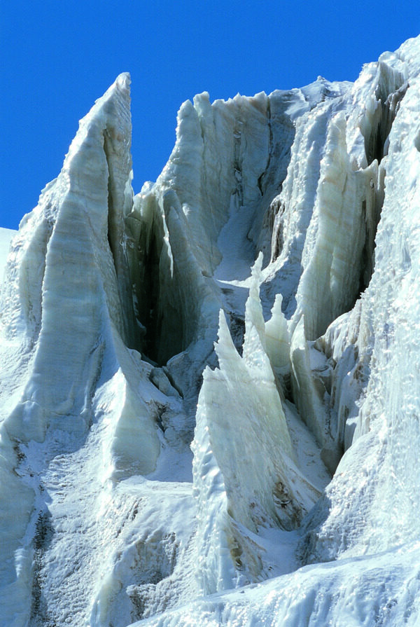 天山1号冰川图片