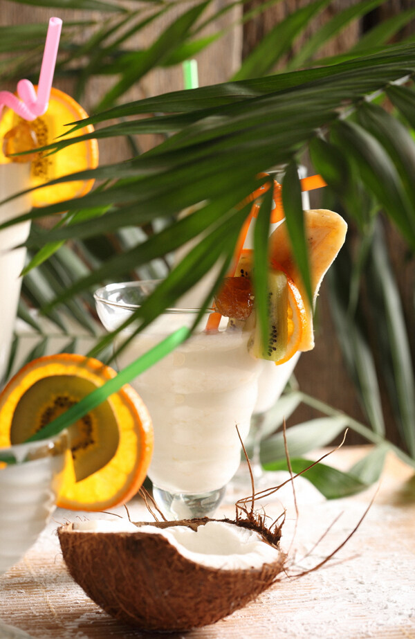 椰子香甜饮料图片