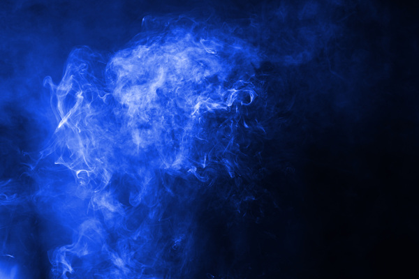 蓝色烟雾背景图图片