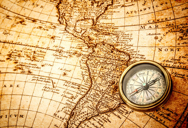 美洲地图与指南针