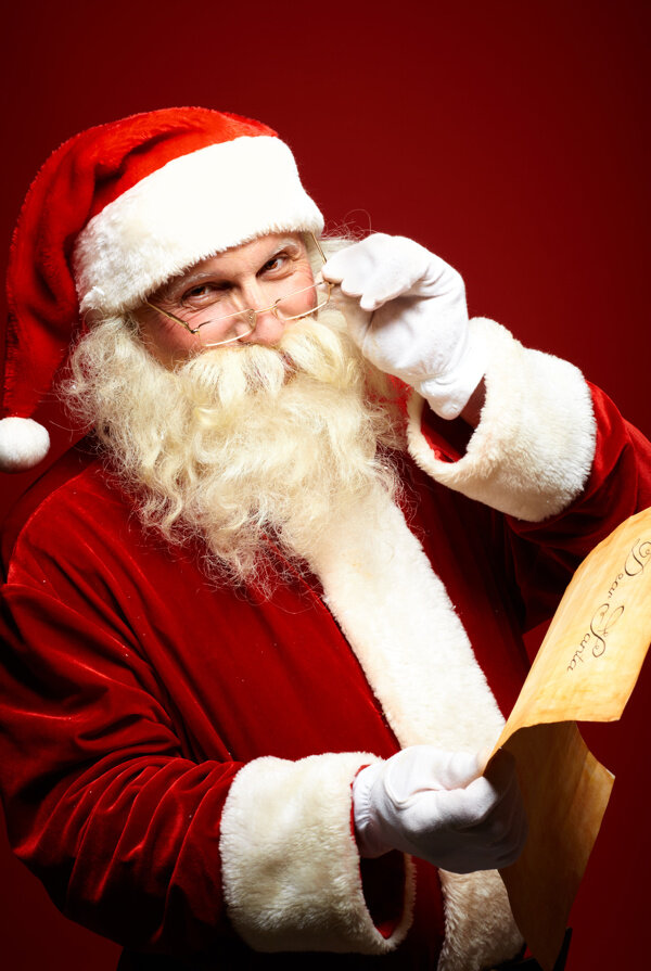 送新年海报的圣诞老人图片