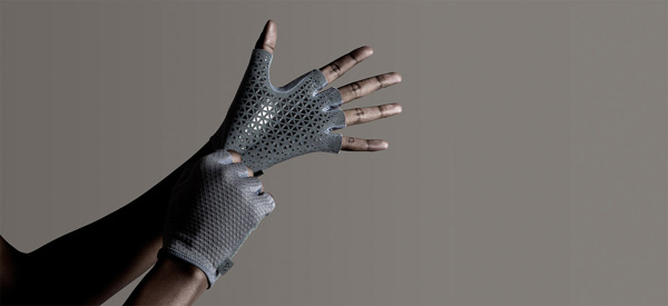 灰色保护手掌的手套jpg素材