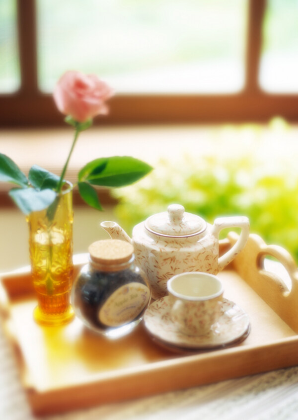 花瓶茶具图片