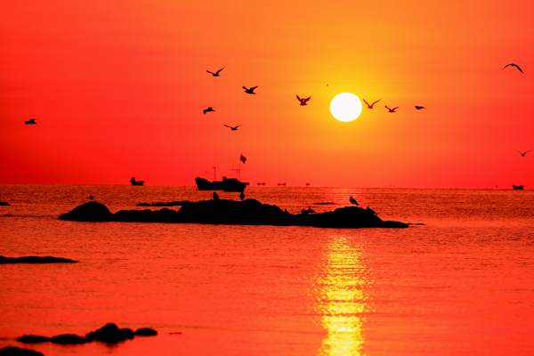 海上日出风景图片