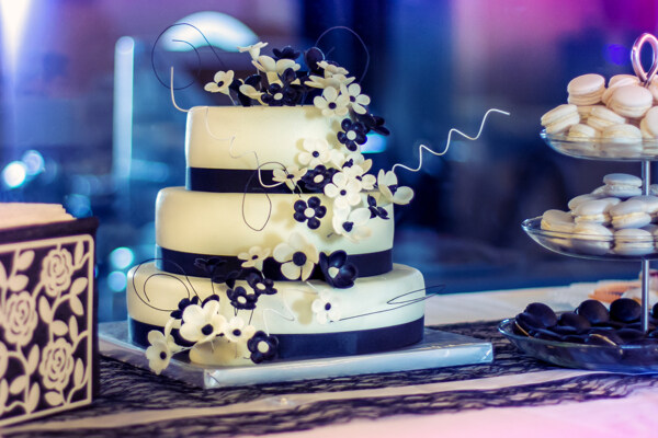 豪华婚礼蛋糕图片
