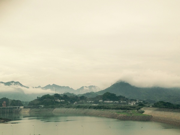 宜昌三峡山水风景图片