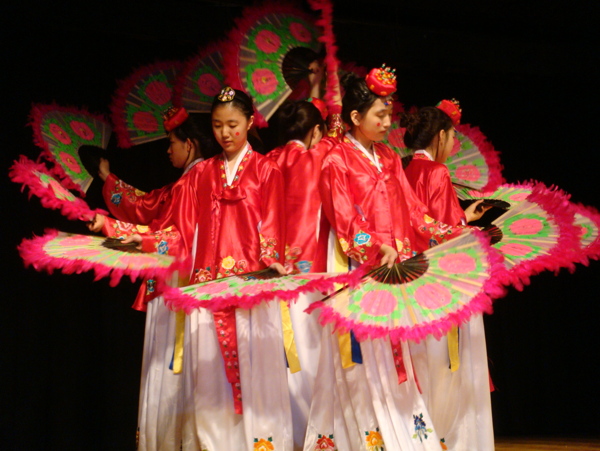 韩国舞蹈图片