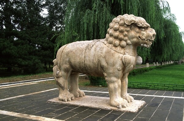 狮子雕刻图