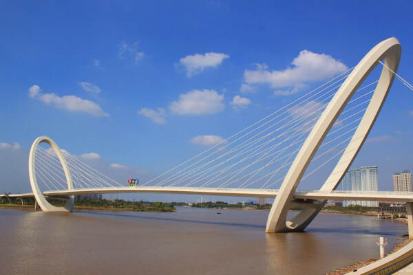 南京青奥文化体育公园步行桥