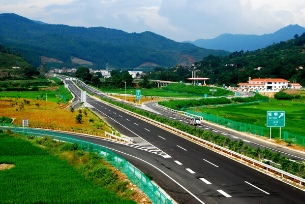 云南高速公路图片