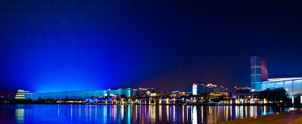 江苏苏州金鸡湖夜景图片