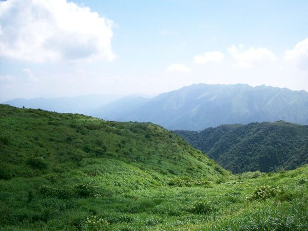 水槎天湖山图片