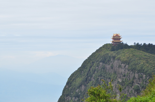 峨眉山