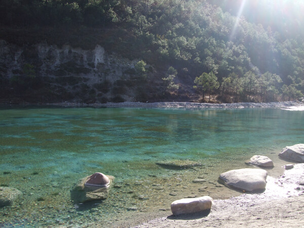 蓝月谷清水河