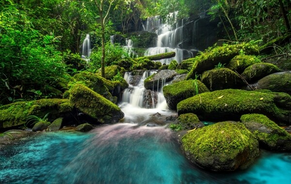 瀑布风景